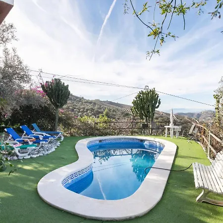 Holiday home Tranquil In With Private Swimming Pool Torrox