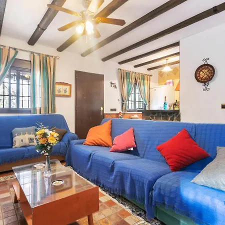 Holiday home Tranquil In With Private Swimming Pool