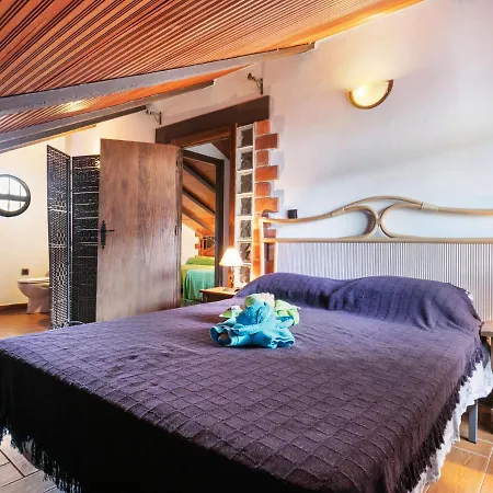 Tranquil In With Private Swimming Pool Holiday home