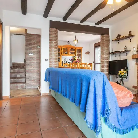 Tranquil In With Private Swimming Pool Holiday home